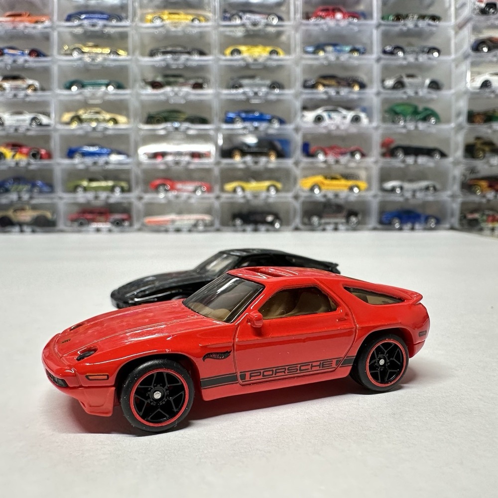 Hot Wheels 1983 Porsche 928S Custom Wheel Swap No Drill Loose Lot Of 2 READ DESC - Picture 2 of 10